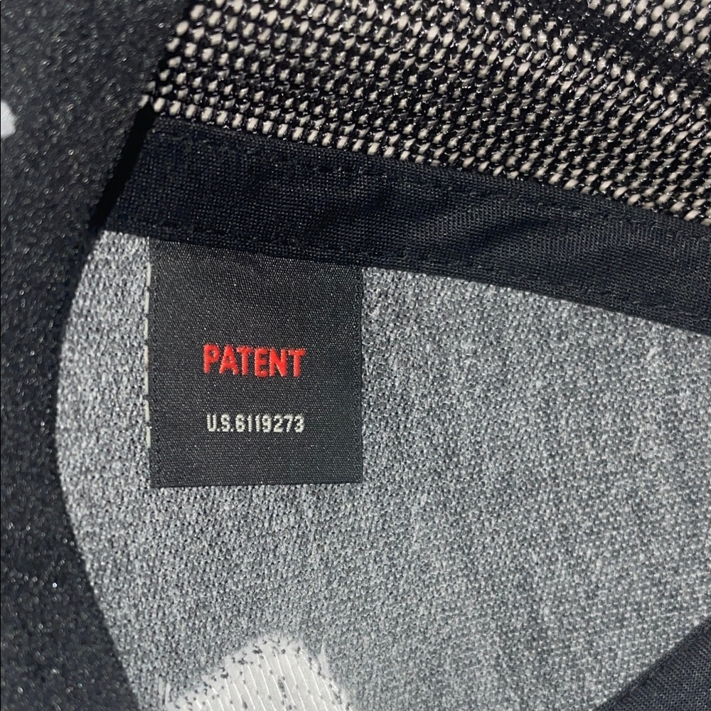 NWT’s Very Rare Caddyshack Travis Mathew Black Mesh Trucker Hat with Bushwood - Picture 6 of 7